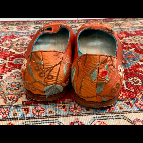 Cydney Mandel L’Opera Persimmon Ballerina Flats 9 - Picture 4 of 11